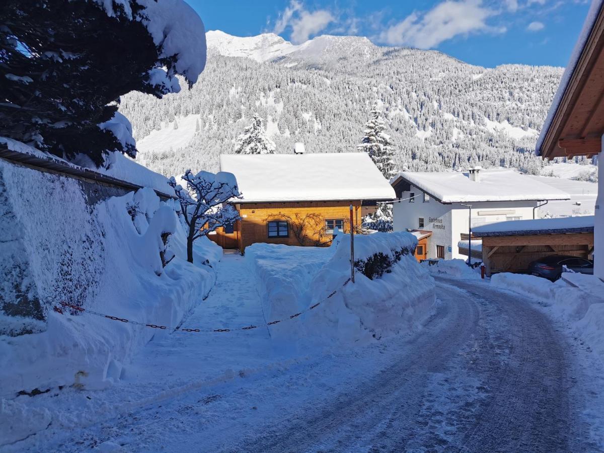 Ferienhaus Jaegerhaeusl Lermoos Bagian luar foto