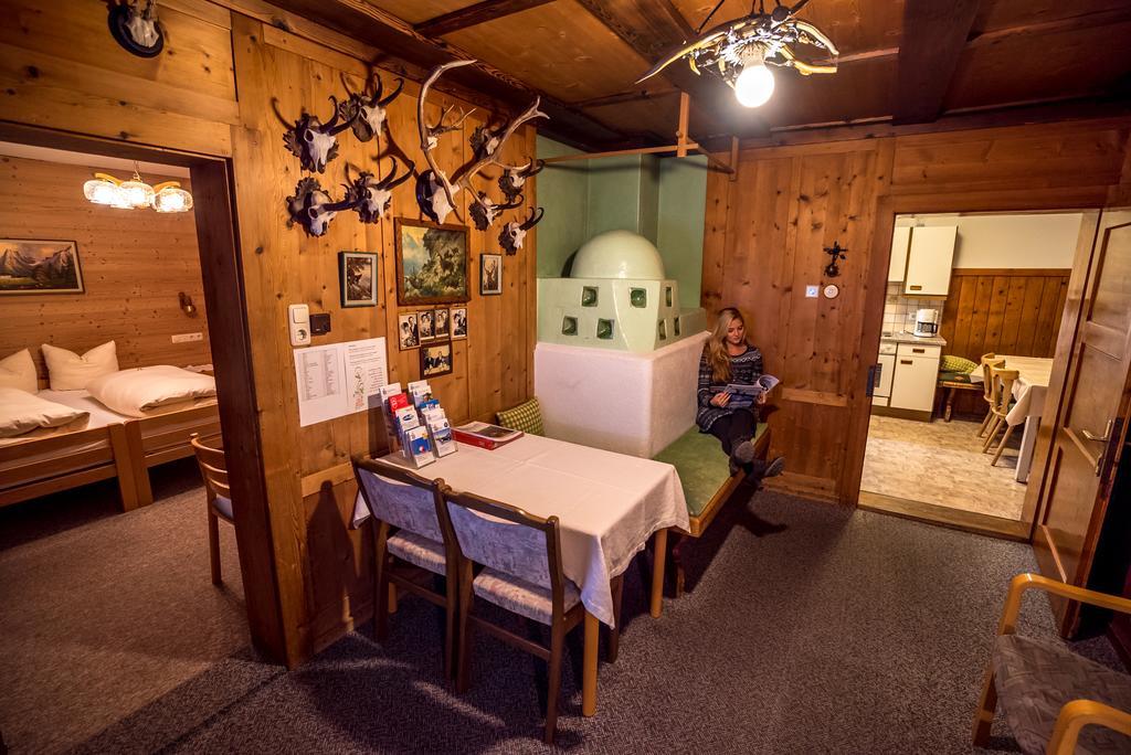 Ferienhaus Jaegerhaeusl Lermoos Bagian luar foto